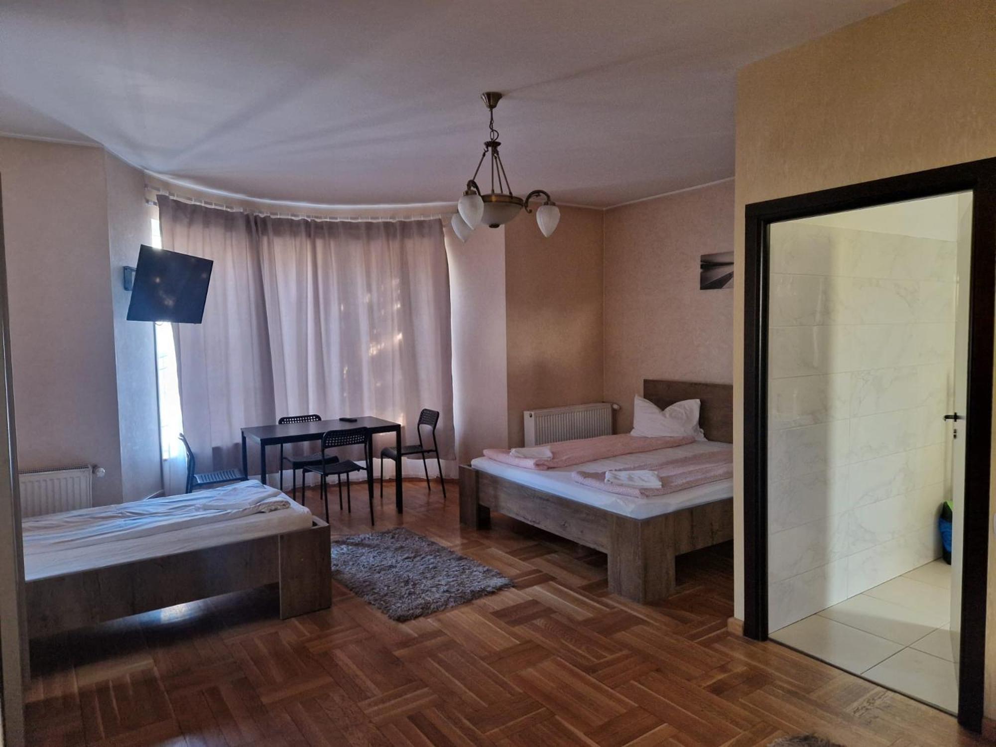 Bigcitty Rooms Cluj-Napoca Exterior foto
